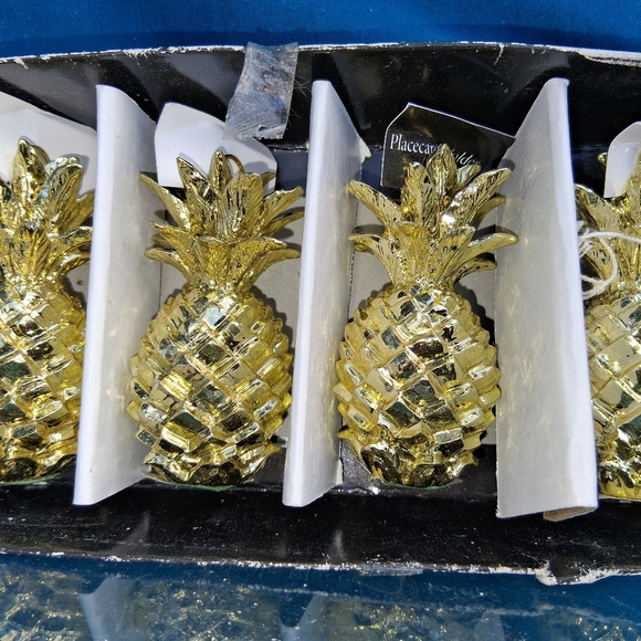 Holiday Gallery Other - Elegant Gold Pineapple Ornaments